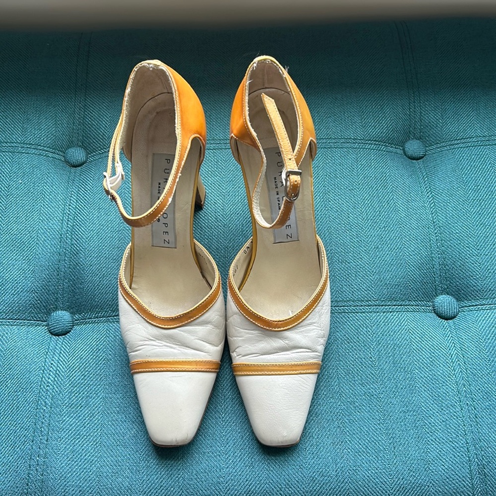 Vintage Pura Lopez Gold and White Heels 8.5
